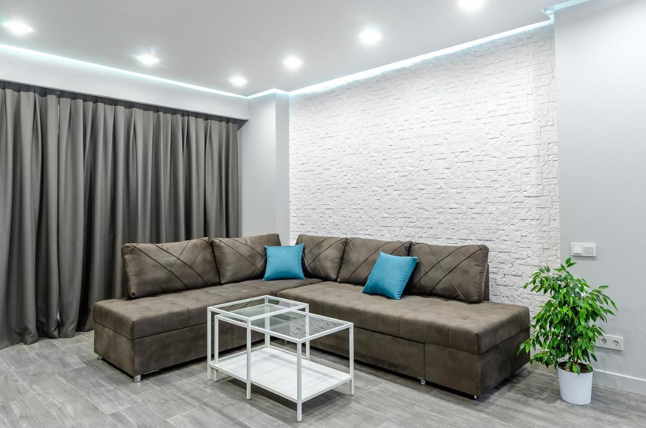 Green Line Apartment Mtsvane Kontskhi Exterior photo