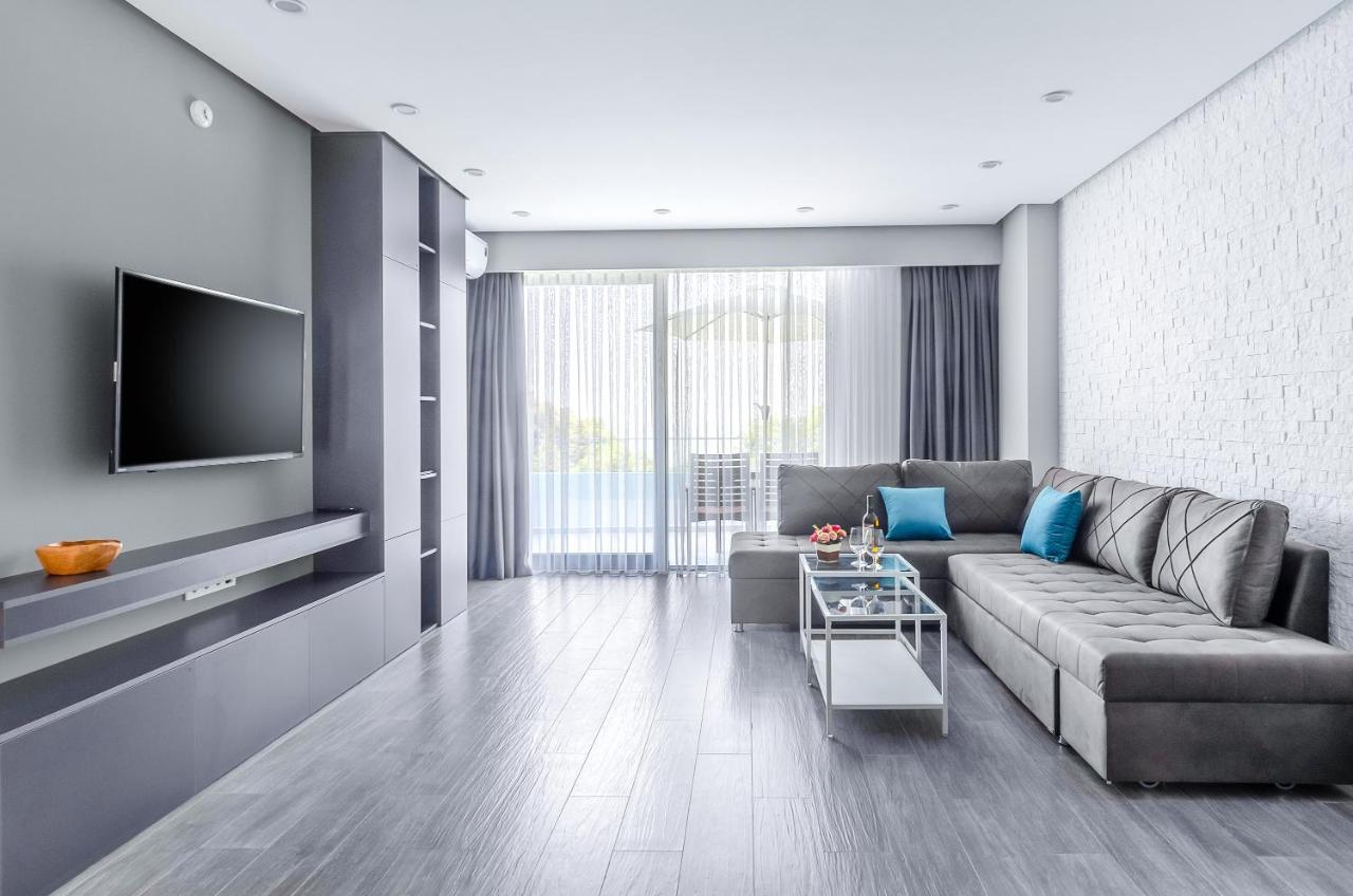 Green Line Apartment Mtsvane Kontskhi Exterior photo